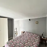 Charming House At Napels
