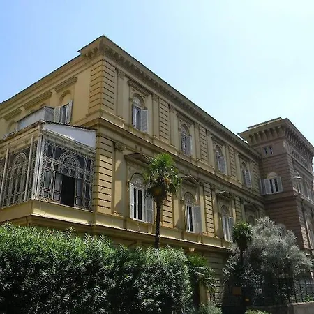 Charming House At Naples